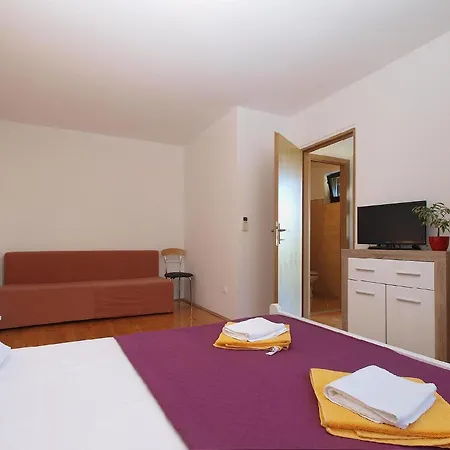 Fuer 2 Personen Ca 30 Qm In Fazana, Istrien Istrische Riviera * Fazana