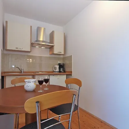 Fuer 2 Personen Ca 30 Qm In Fazana, Istrien Istrische Riviera *